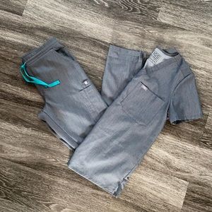 Matching Figs bottom and top.